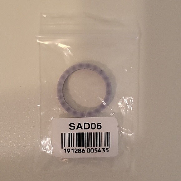 Qalo womens silicone stackable chevron amethyst ring size 6 - Picture 4 of 10